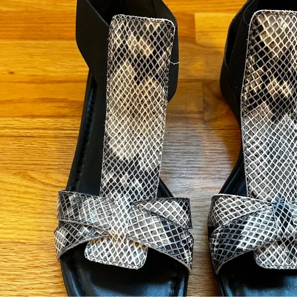 LAST CHANCE: The FLEXX Brand Snake Black & White Pattern Sandals - Picture 2 of 8